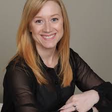 Paula Noack's Instagram, Twitter & Facebook