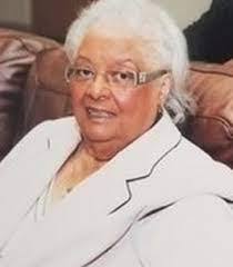 Bernadine Summers's Instagram, Twitter & Facebook