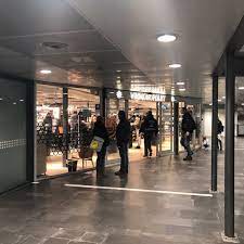 9 reviews by visitors and 18 detailed photos. Vinmonopolet Oslo S Wine Shop In Oslo