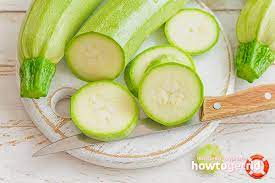 Zucchini, ground beef, avocado, olive or avocado oil, salt, paleo mayo, mustard. Masks For Zucchini At Home