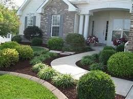 The idea to give the house to historic new england was put in place by ogden jr. 18 Splendid Front Yard Landscaping Ideas And Garden Design Front Yard Landscaping Design Front Yard Garden House Landscape