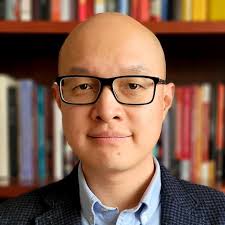 Where Rookies Prevail: Digital Habitus and Age-based Earnings Differentials  in Online Legal Services