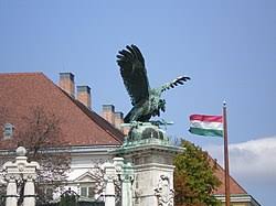 De gebruikte kleuren in de vlag zijn rood, wit, groen. Vlag Van Hongarije Wikiwand