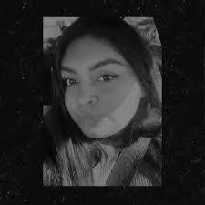 Yesenia Ocampo's Instagram, Twitter & Facebook