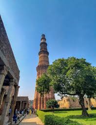 Qutub Minar and Mehrauli village tour