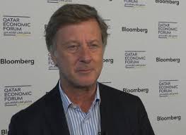 Coupe du monde de football : comment la France aurait monnayé son soutien  au Qatar