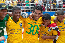 O duelo aconteceu no complexo olímpico luzhniki, em moscou. Brasil Monta Selecao De Treino De Futebol De Areia Na Russia Russia Beyond Br