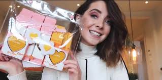 Everything is making me cry today bye. Zoe Sugg Collaborates With Colourpop Cosmetics Teneighty Internet Culture In Focus