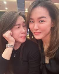 Pro Bridal Makeup Kelly Ng