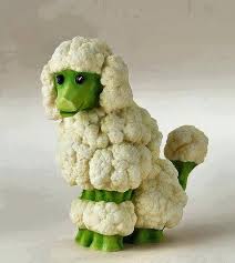 Qui A Dit Que Les Fruits N Etaient Faits Que Pour Manger Ces Artistes Eux Ont Decide De Tr Alimentation Animale Sculpture Alimentaire Sculpture Sur Legumes