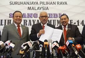 Welsh (ed.), the end of umno: Pemilu Malaysia Persekutuan Ganjil Dan Potensi Otoriter Kedua Kubu Tirto Id