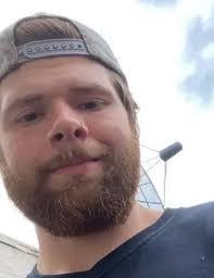 Debbie Beckett's Instagram, Twitter & Facebook