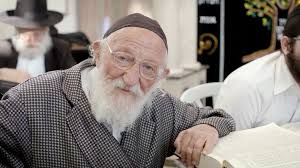 השבוע נפטר בשיבה טובה הרב שמואל שניאורסון, מזקני חב"ד בירושלים. זכינו והוא  כיכב בסרט שלנו למוסדות "תורת אמת" שהפקנו עבור Yoni Kahana התותח. העבודה עם  הרב שמואל הייתה עבורנו חוויה שלא תשכח.