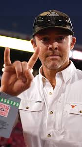 thanks for making the trip, @coltmccoy 🤘🐐, #HookEm