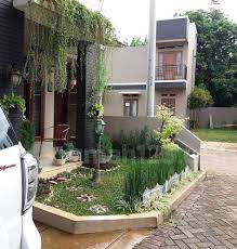 Taman kecil pun bisa kamu wujudkan pada hunianmu. 10 Inspirasi Taman Kecil Depan Rumah Untuk Lahan Terbatas Rumah123 Com