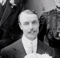 Annie Hatcher's Instagram, Twitter & Facebook