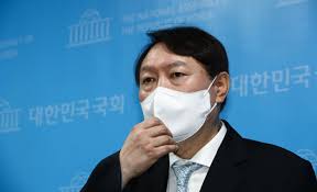 정 씨는 이 과정에서 최 씨와 윤 지검장 부인 김 아무개 씨, 당시 고위직 검사였던 양 아무개 변호사가 부적절한. Ukdszq8uz4e9am