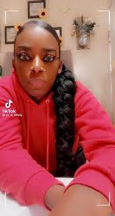 @LeBlossommm's video Tweet