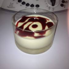 Panna Cotta Et Son Coulis Fruits Rouge Recette Coulis Fruits Rouges Recette Thermomix Dessert Panna Cotta