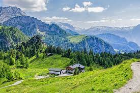 It is bounded by the district of traunstein and by the state of austria. Berchtesgadener Land Tipps Fur Konigssee Watzmann Co
