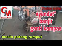 Kamu bisa berkeliling taman menggunakan mesin ini tanpa merasa khawatir tentang kesehatan punggung. Servis Karburator Mesin Potong Rumput Susah Hidup Youtube