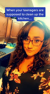 Kristen Lengyel's Instagram, Twitter & Facebook