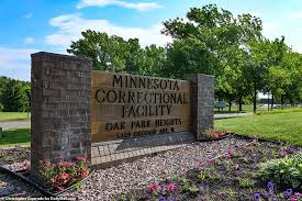 Derek chauvin, a former police officer, was sentenced to prison for the murder of george floyd on friday. Dfvkefhshc Vdm
