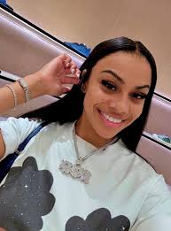 Who won the fight between Big Lex and Jela?