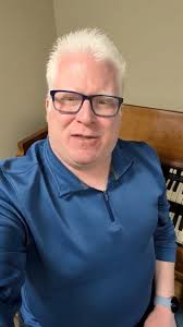 I’m so excited to have world class pianist Davin L. Seamon