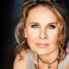 Miriam Stark (@miriamstark44)