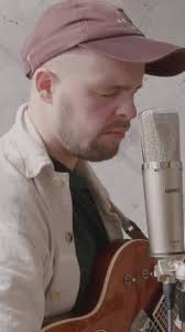 A week today until the December Round 🎄 Can't wait to have  @nickymurraymusic along this month, alongside @cameronstewartgrant,  @emiliaquinnmusic & @josephmillermusic. Bar doors 6pm, venue doors 7pm. See  you there 💜