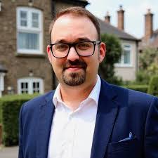 Mike Schaap's Instagram, Twitter & Facebook