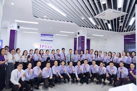 💜Vinh dự được đón tiếp Tổng Giám đốc TPBANK - Anh Nguyễn Hưng đến thăm và làm việc tại Chi nhánh TPBank Ninh Bình💜 Sự hiện diện của anh là nguồn động
