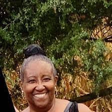 Jane Wyche's Instagram, Twitter & Facebook