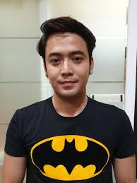 Kriss hatta was born in 1980s. Kris Hatta Pukuli Anthony Di Klub Malam Dragon Fly