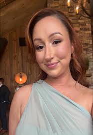 Hey everyone where are all my Skincare ladies 😍. Drop a 👀 below