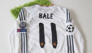 Camiseta firmada champions league 2014 real madrid ramos casillas. Bale Real Madrid Match Issued Worn Shirt Uefa Champions League 2014 Final In Lisbon Charitystars