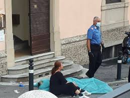 I carabinieri di bergamo hanno arrestato francesco colleoni per l'omicidio del padre franco avvenuto il 2 gennaio a dalmine. Vlatadftkahulm