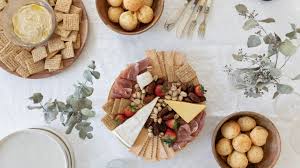 Instead of always bring the same boring snacks to the party, opt for these fantastic and creative party finger foods instead. Determine How Much Food Per Person Is Enough At A Party