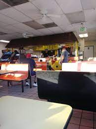 Robertitos Mexican Food 1382 S Mission Rd Fallbrook Ca 92028 Usa
