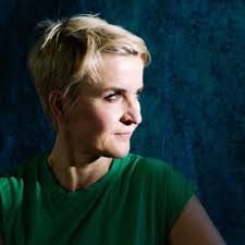 Eva Bertram (@EvaBertram)