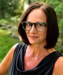 Nancy Solomon's Instagram, Twitter & Facebook