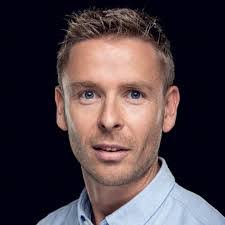 Derek Baines's Instagram, Twitter & Facebook