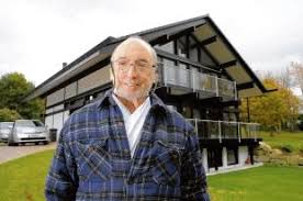 At first the houses were more closed, more traditional. he was a guest of huf haus. My Huf Haus Is Just Perfect Echo