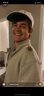 Miriam Minton's Instagram, Twitter & Facebook