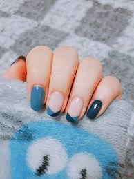 8 Nail Art Semplici Ma Che Vi Faranno Fare Un Figurone Nel 2020 Unghie Firmate Unghie Belle Disegni Di Unghie Autunnali