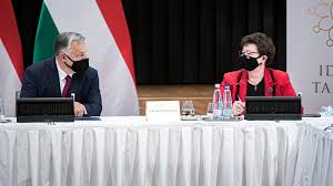 Ne hagyjuk a gyermekeket, állatokat parkoló autóban. Muller Cecilia Mar Nincs Olyan Aki Biztosan Allithatja Magarol Hogy Nem Fertozott 24 Hu