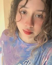 Lili León (@k_liliale) • Instagram photos and videos