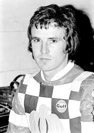 Barry Thomas's Instagram, Twitter & Facebook