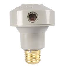 Upc 081077007529 Defiant Lighting Hardware 150 Watt Cfl Automatic Dusk To Dawn Floodlight Light C Upcitemdb Com